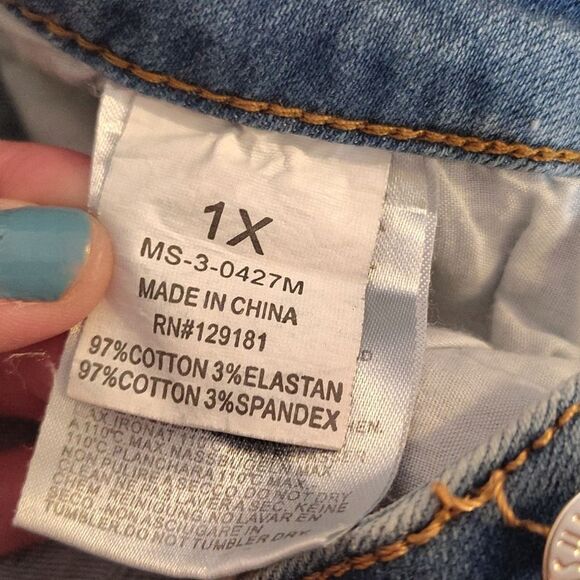 Fashion Nova Distressed Ripped Raw Hem Mini Denim Jean Skirt Plussize 1X - Picture 11 of 11